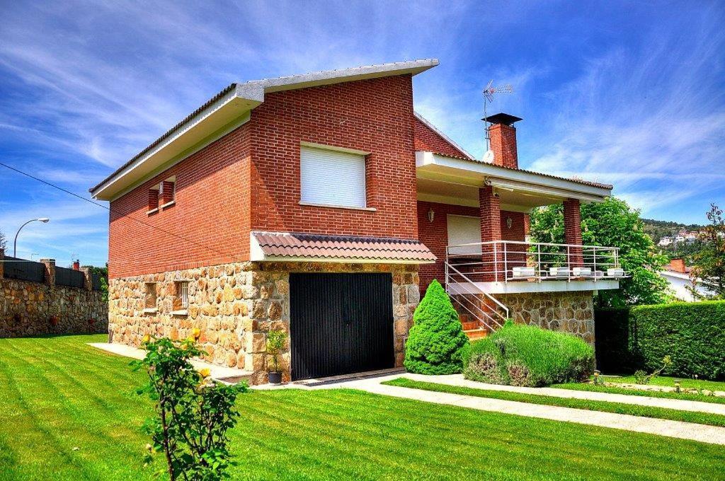 Casa Bellavista Becerril Villa Becerril de la Sierra Dış mekan fotoğraf